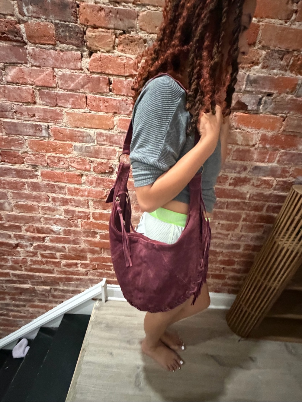 Sorpresa Genuine Leather Suede Fringe Hobo Shoulder Bag in Wine - Picture 9 of 11